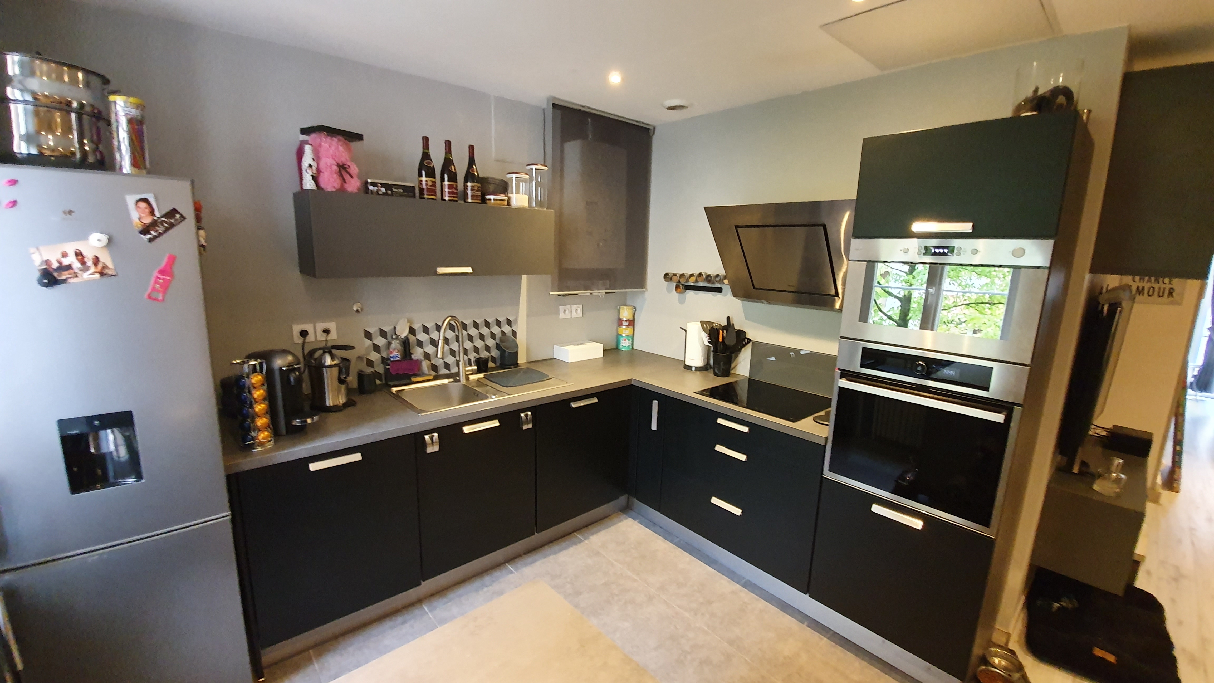 vente BOURGOIN JALLIEU, appartement 3 pièces plein centre.